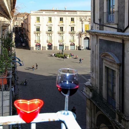 カターニア Sicily Wonderful Piazza Universita'ヴィラ エクステリア 写真