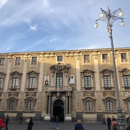 カターニア Sicily Wonderful Piazza Universita'ヴィラ エクステリア 写真
