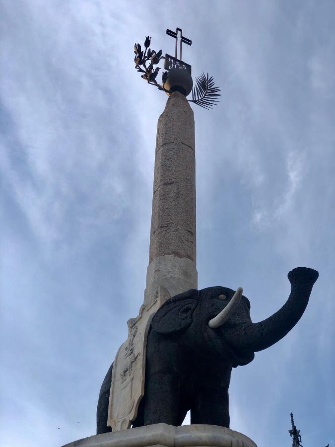 カターニア Sicily Wonderful Piazza Universita'ヴィラ エクステリア 写真
